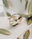 MG Diamonds - Ring i gult gull med diamanter thumbnail
